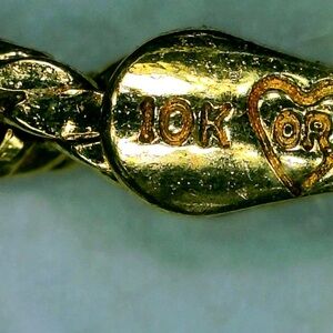 10K Gold Heart Bracelet 7inches Women Elegant